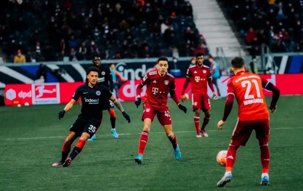 德甲拜仁客战霍芬海姆,德甲法兰克福vs斯图加特比分