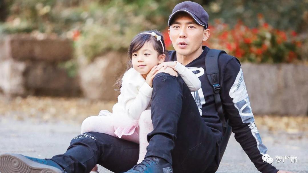 刘畊宏直播宣传邓紫棋启示录,刘畊宏顶流启示录