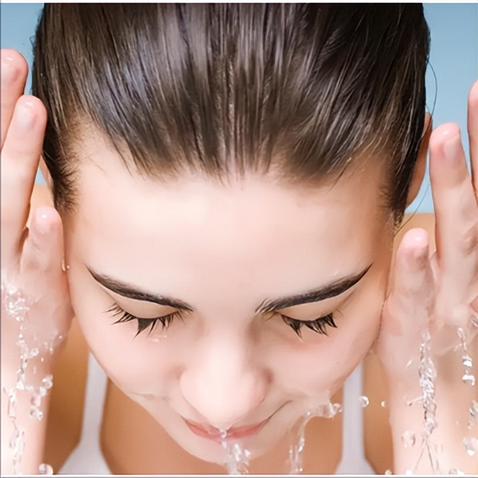 女人补充维c水果茶的好处,喝什么养生茶紧致皮肤最好