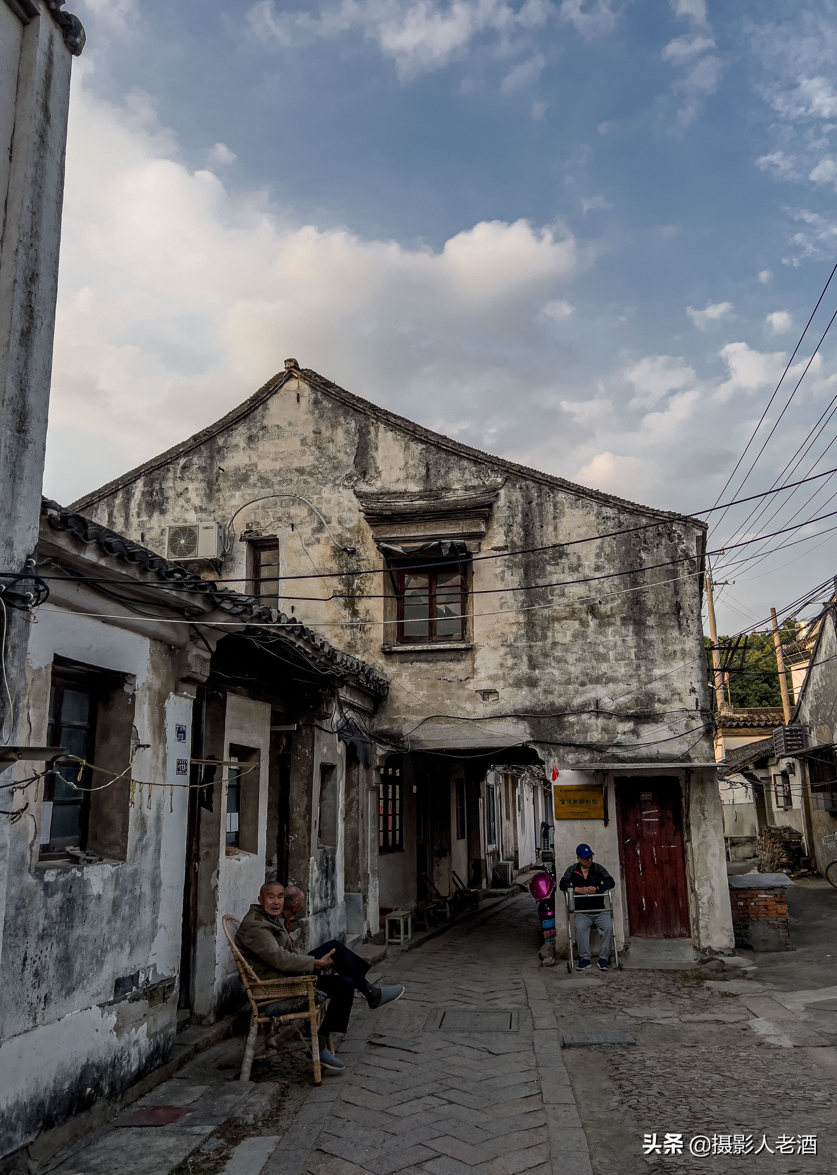 江南最美丽和谐的古镇同里古镇,苏州三桥同里古镇