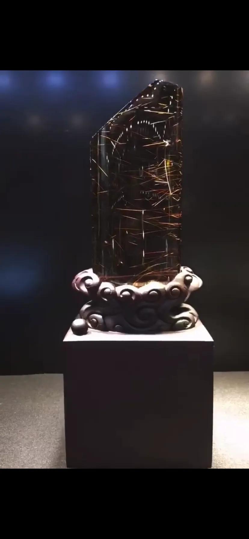 天然水晶原石超大摆件,天然水晶18寸黄色天然水晶球摆件