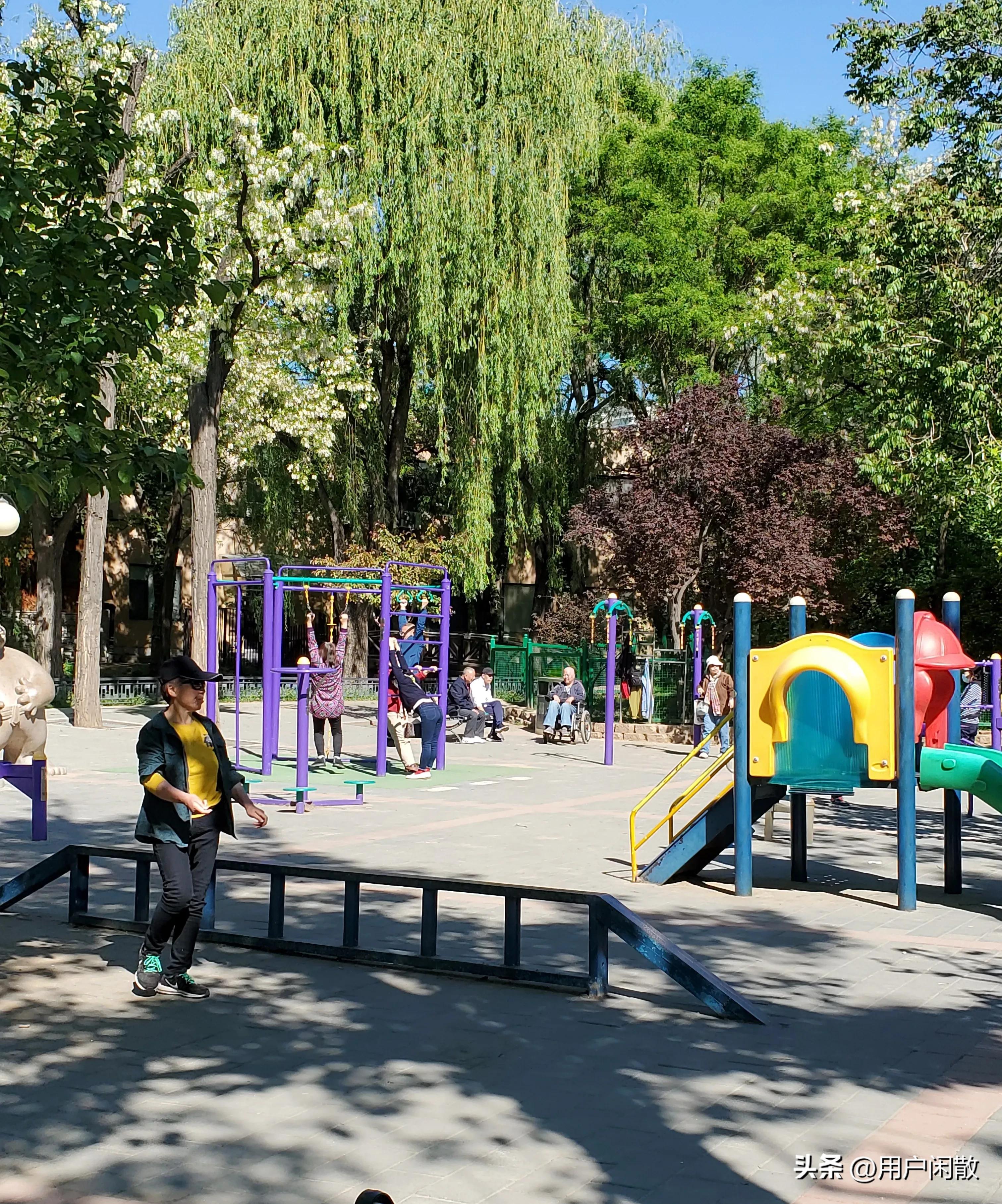 小清新养眼城市中藏着的迷你公园,城市中的静谧公园