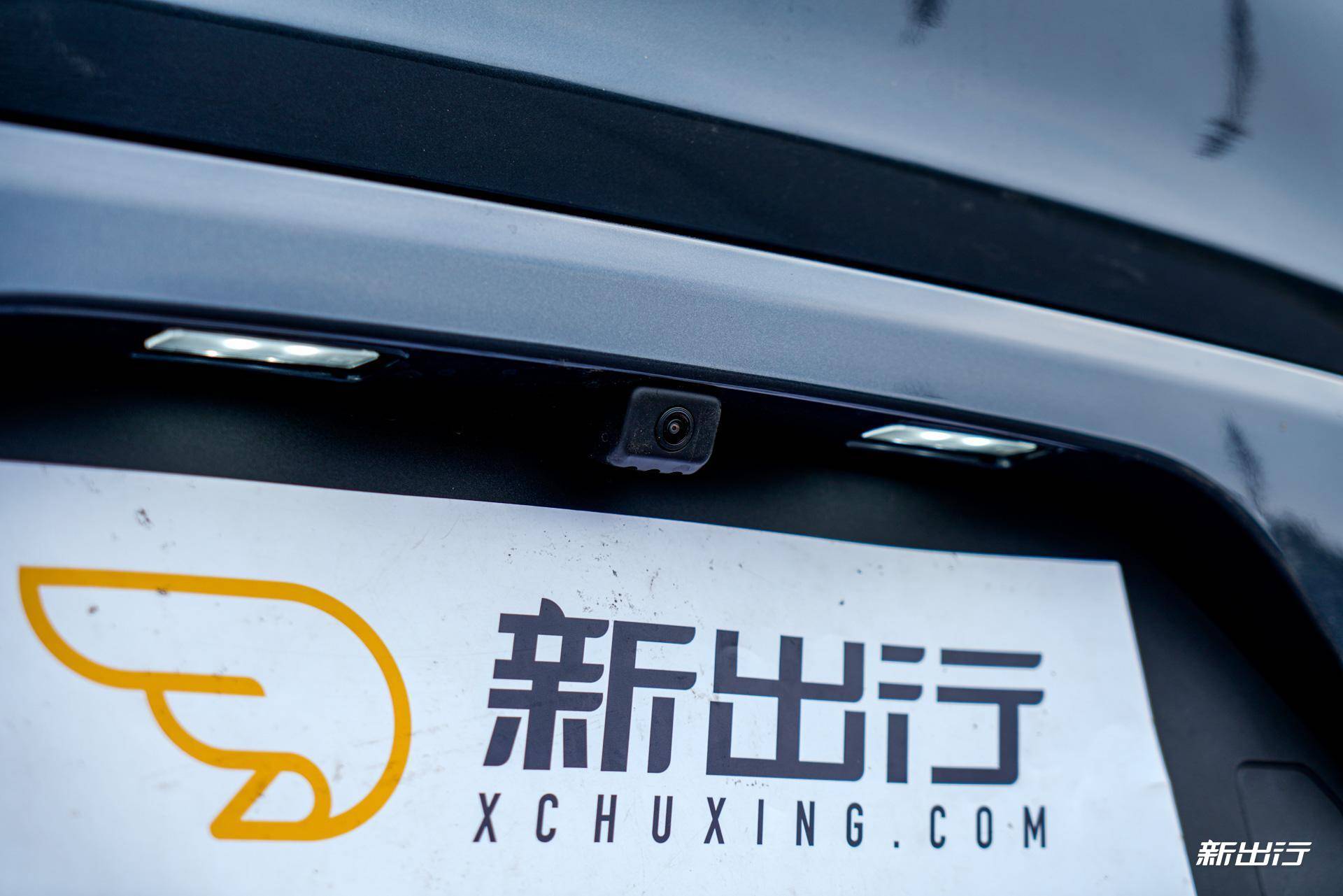 15万的中型SUV体验如何?静态实拍零跑23款C11