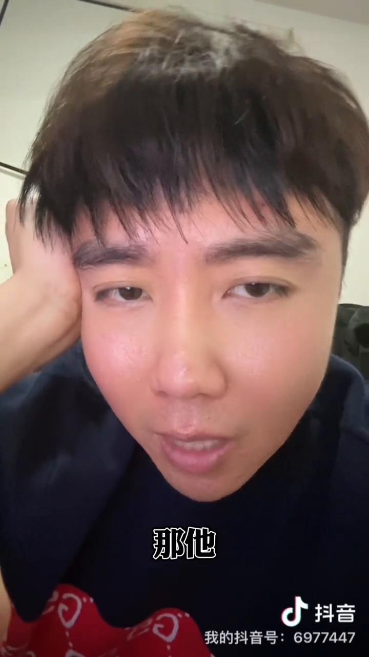 被女人劈腿了高情商会怎么做,如果自己的对象被人碰了怎么办