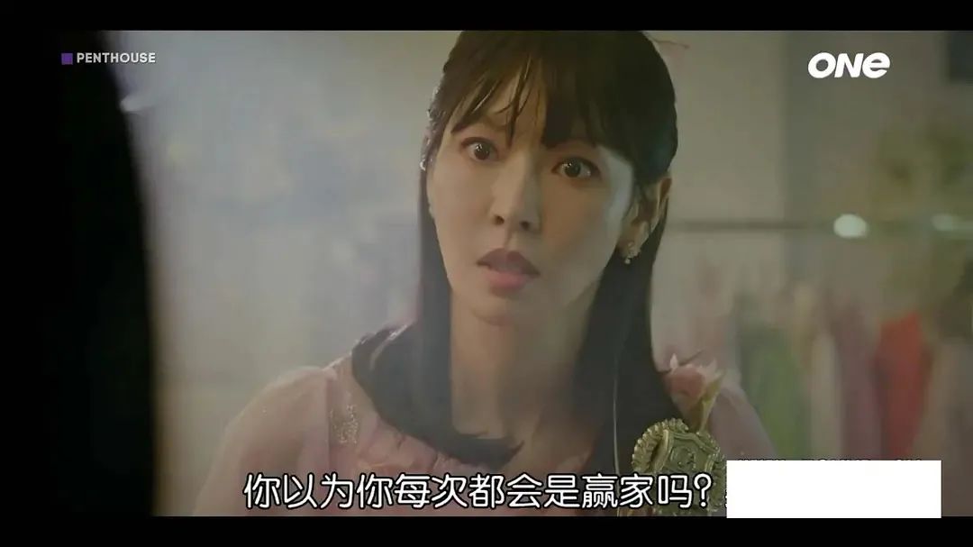 笑话，内娱什么时候敢捧她？