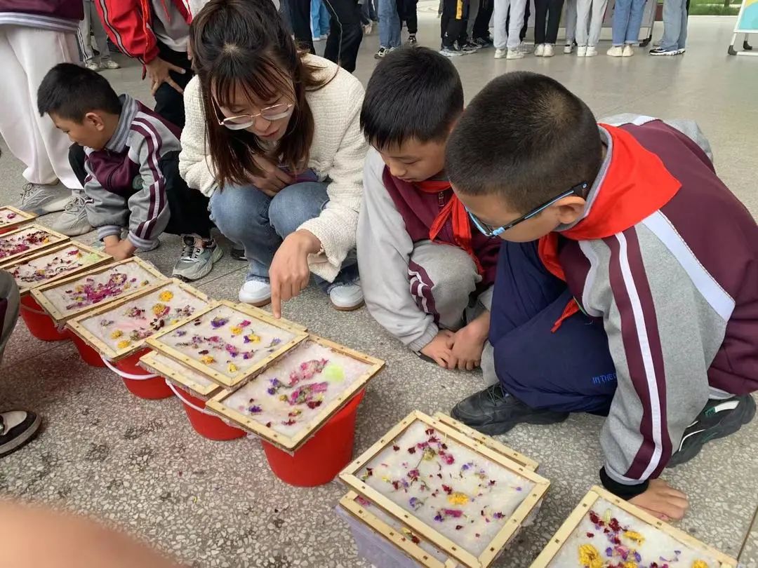 西安雁南小学科技节,西安庆华小学第三届科技节