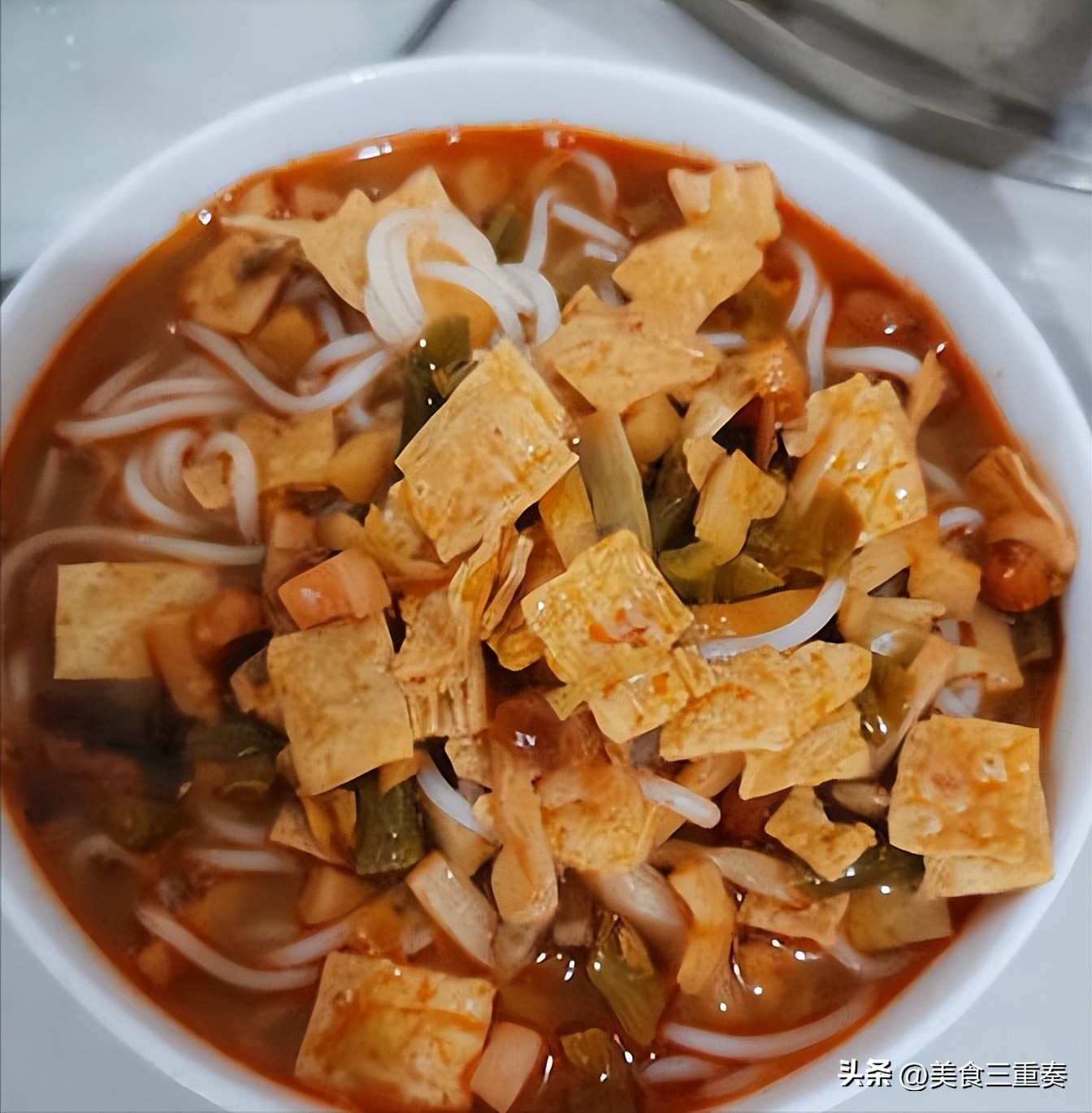 十分钟搞定又辣又便宜的螺蛳粉,推荐大家一款超划算的螺蛳粉