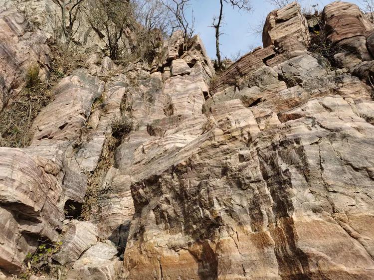 绝壁大梯白云寺,徒步白云寺