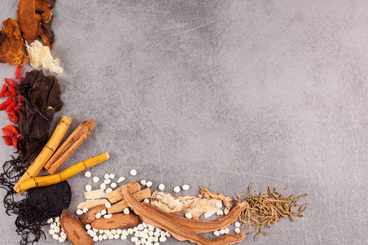 这张“护身方”，挡风、挡寒、挡邪气，留给子孙用