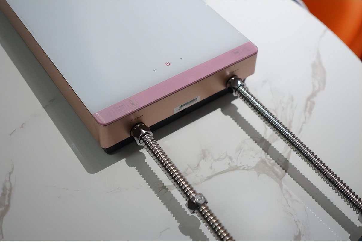 奥特朗x7-dk55b即热式电热水器,奥特朗otlan即热式电热水器