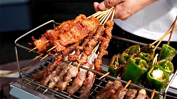 这个被低估的夜宵美食城，跟着「蓝妹啤酒」才找得到！