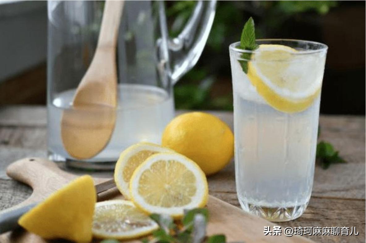 孕妇可以喝柠檬水吗有什么作用,孕妇可以喝蜂蜜柠檬水么