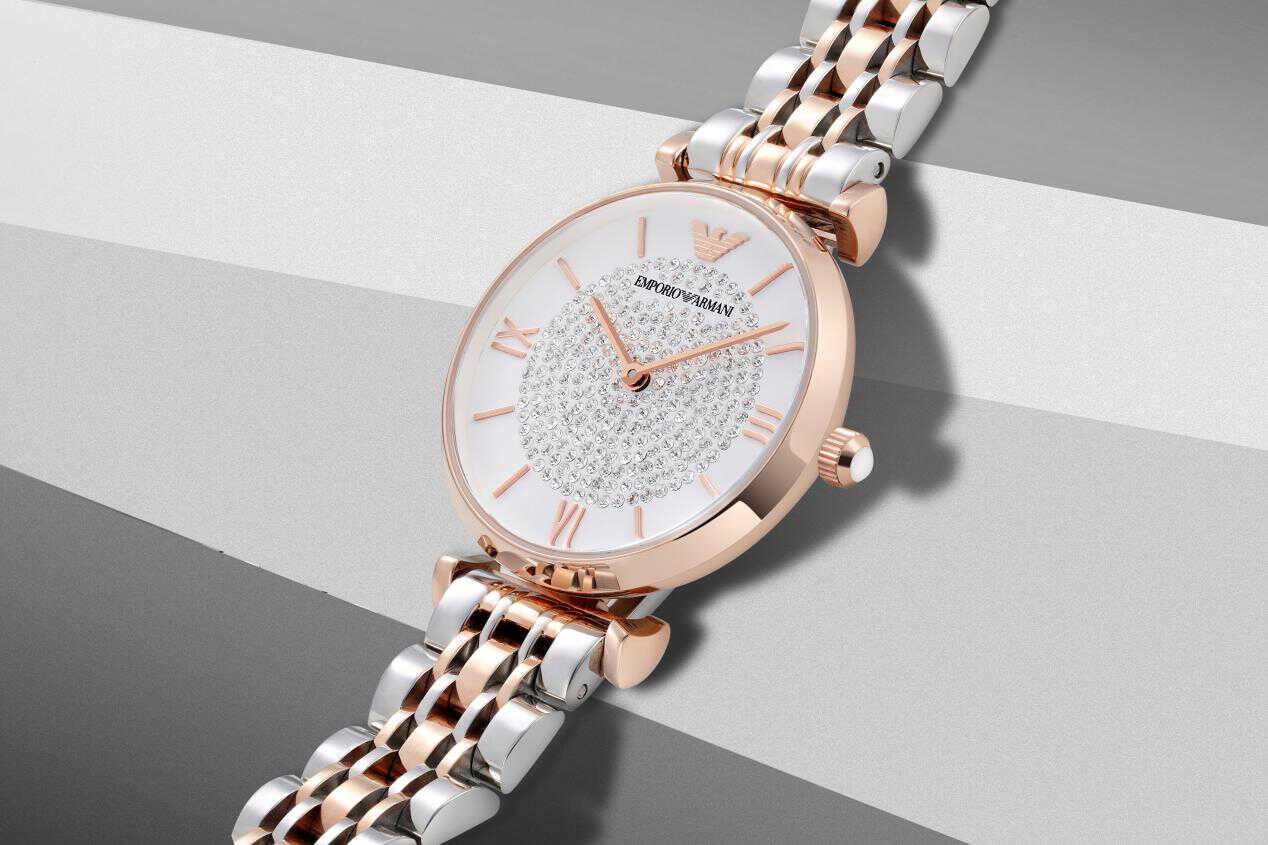 职场女性时尚又不失内涵手表,职场女性戴什么手表好时尚轻奢