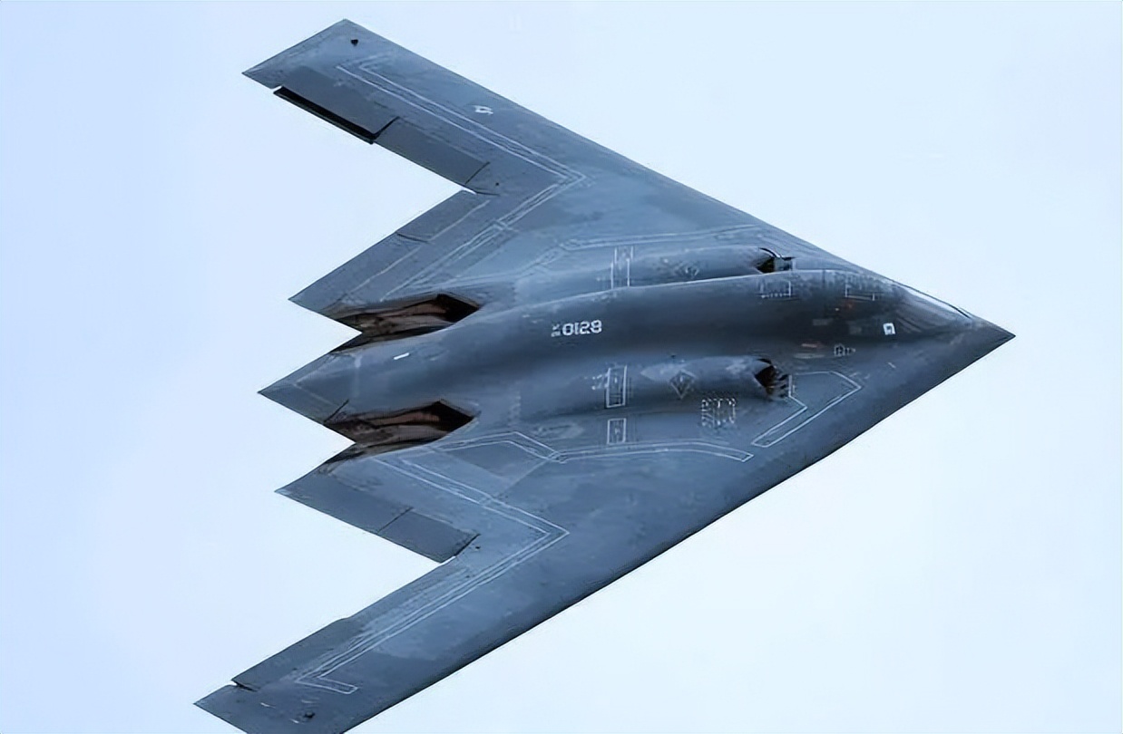 是过于先进还是日暮西山？美国的*器武**比很多网民的岁数还大