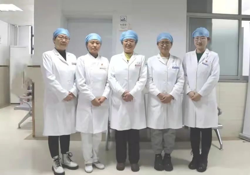 止不住的流浓鼻涕,止不住的清鼻涕流眼泪