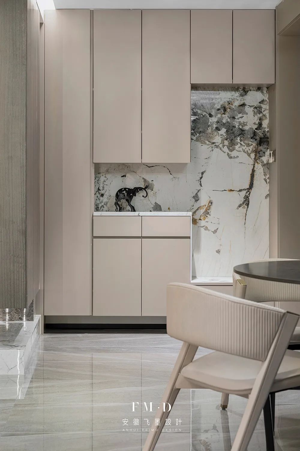 入户门正对着卫生间解决方法,入户正对卫生间化解方案