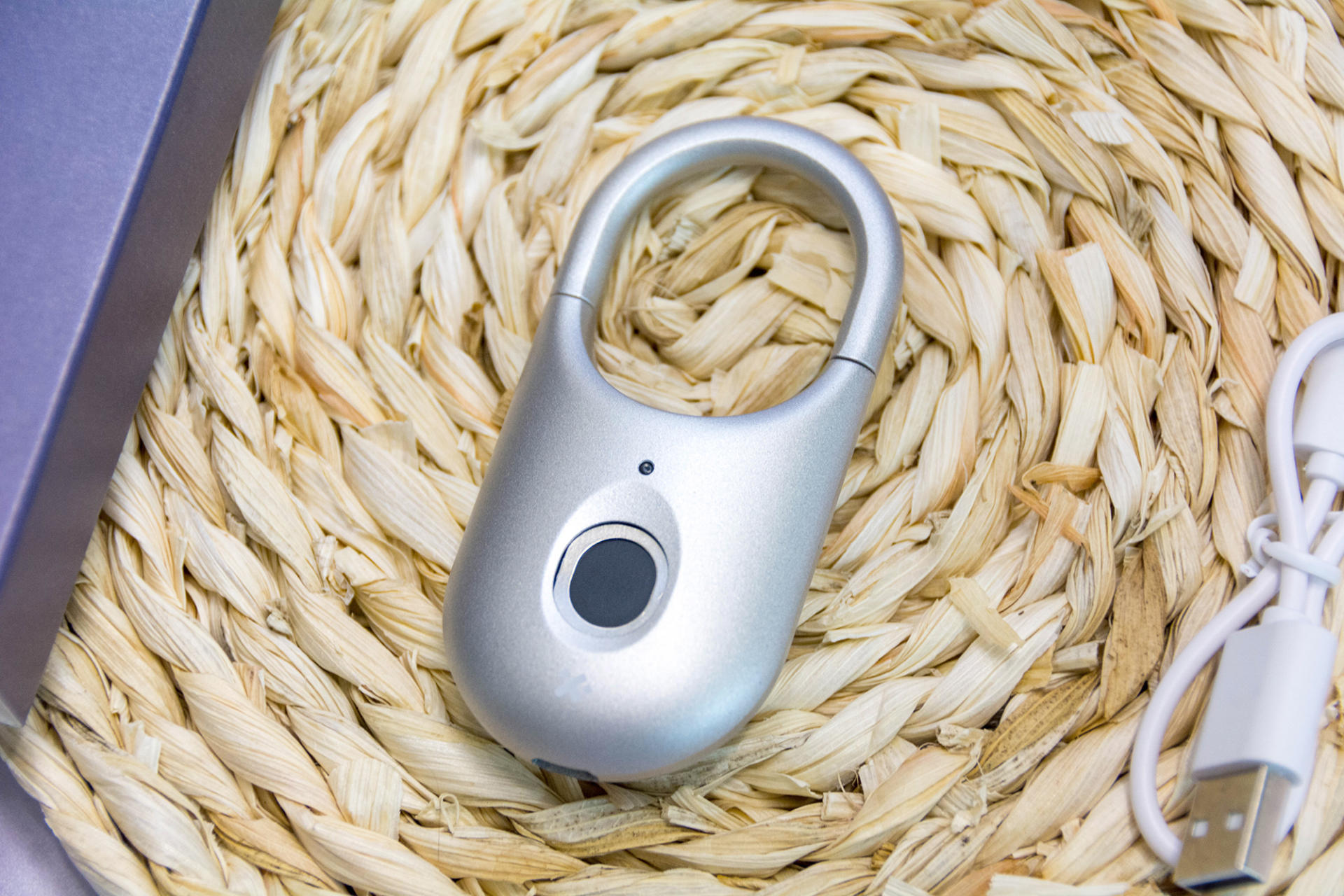 被种草了华来小方智能挂锁极速开启超长续航