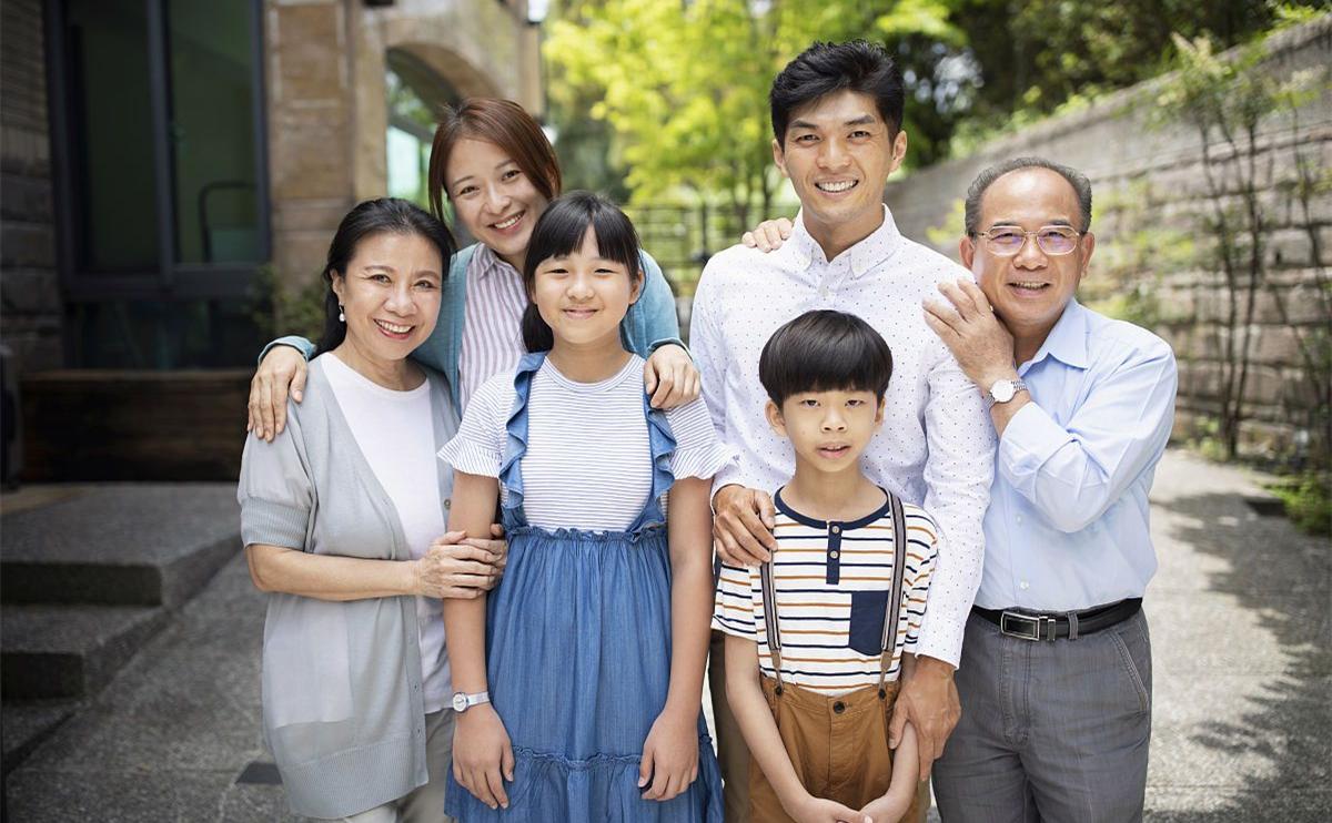 老公欠债30万我该不该跟他离婚,离婚3年了前夫欠债