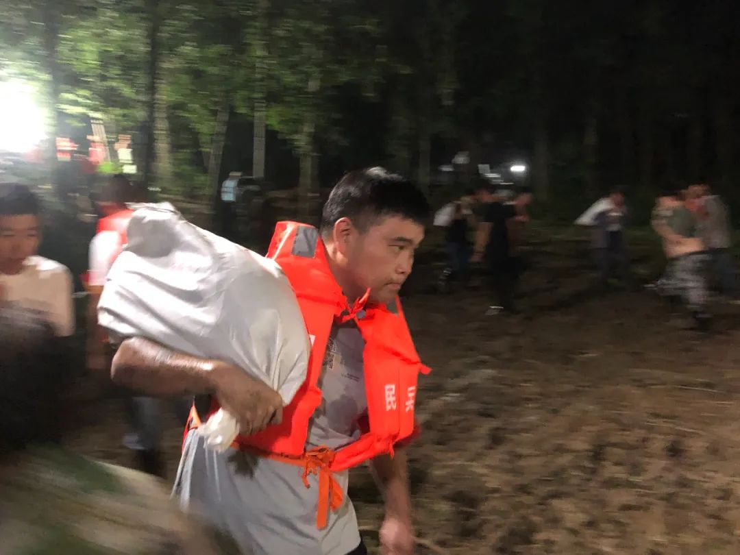 向防汛抗洪一线工作者致敬,防汛抗洪先进名单