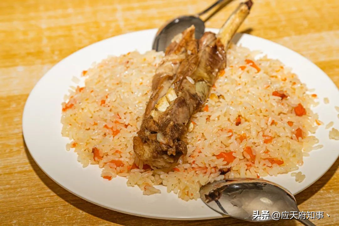 南京宝藏玩乐地点,南京宝藏店铺吃饭