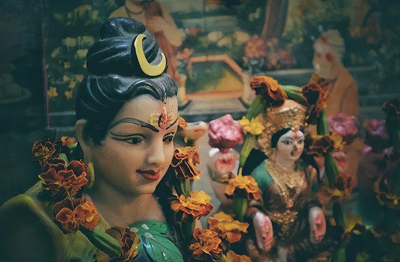 混乱的阶级：为何有雅利安群体做着最辛苦的工作，还被排斥在外？