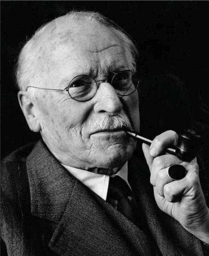 用分析心理学的方法，揭秘梦里“水”的秘密，早知道早醒悟！