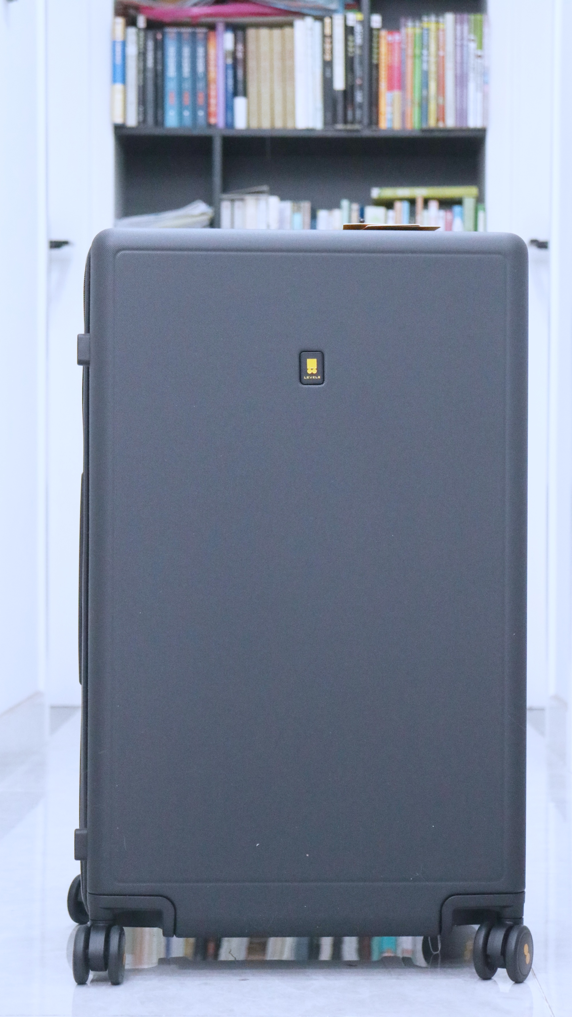 地平线8号行李箱和漫游旅行箱,地平线8号大旅行家系列行李箱