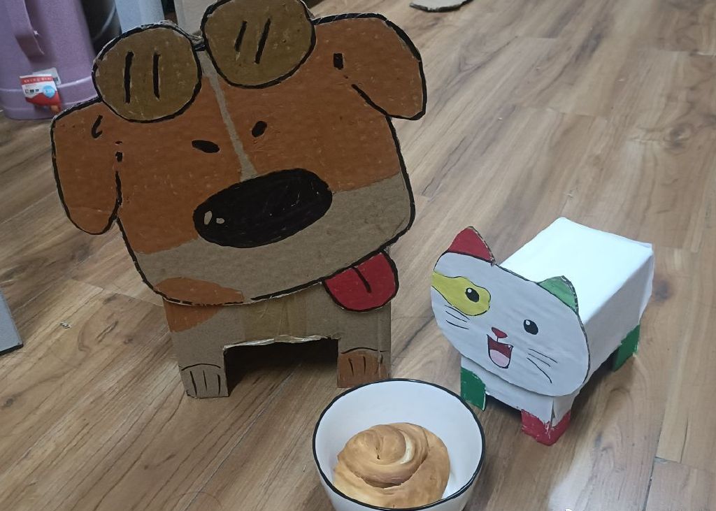 当代大学生的迷惑行为一个视频,纸箱手工制作教程可爱的小狗