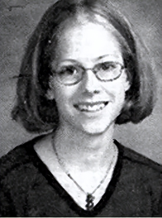 艾薇儿为何不出新专辑了,艾薇儿回归之作完整版