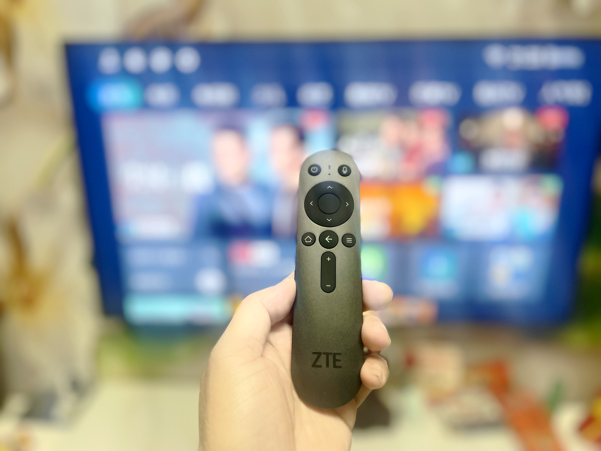 中兴z4pro电视盒无法投屏,中兴电视卡顿怎么办