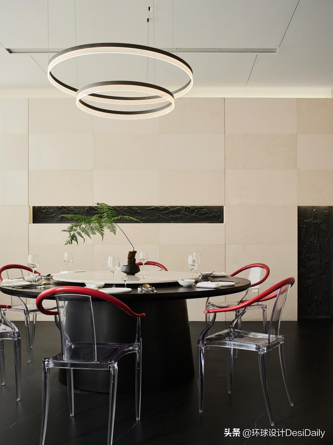 鍙ゆ湪瀛愭湀,鍙ゆ湪瀛愭湀浣滃搧