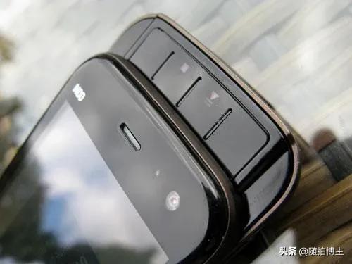 诺基亚滑盖n85上市价格,诺基亚n系列翻盖