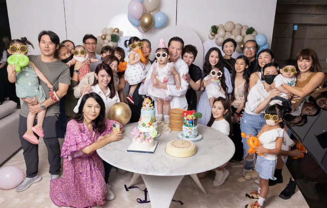 向华强的前任妻子丁佩,向华强老婆丁佩和李小龙