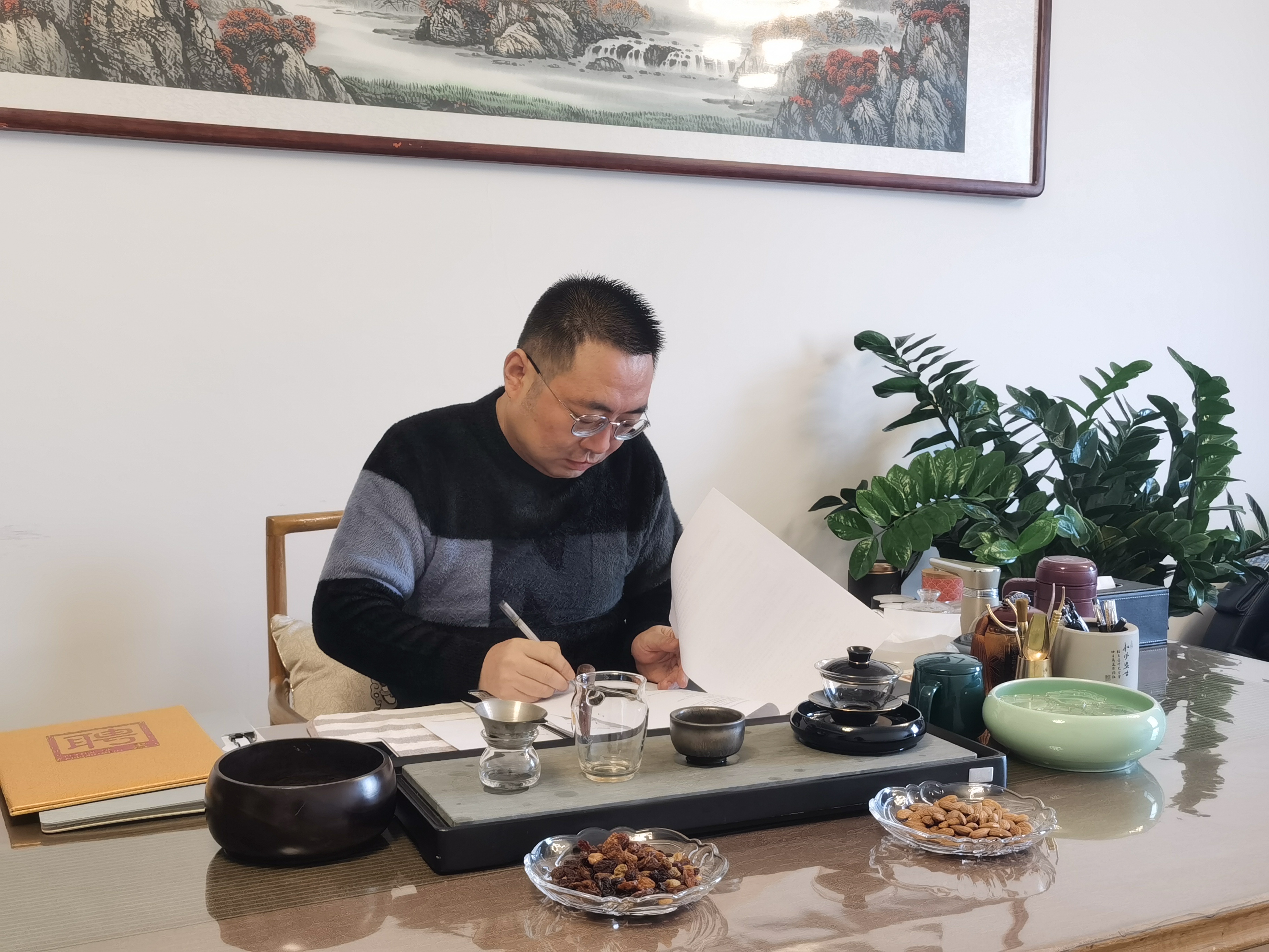 人穷的时候不要马上创业,越创业越穷如何走出困境