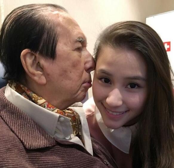 窦骁与何超莲现以朋友相称的意义,有一种算计叫窦骁和何超莲