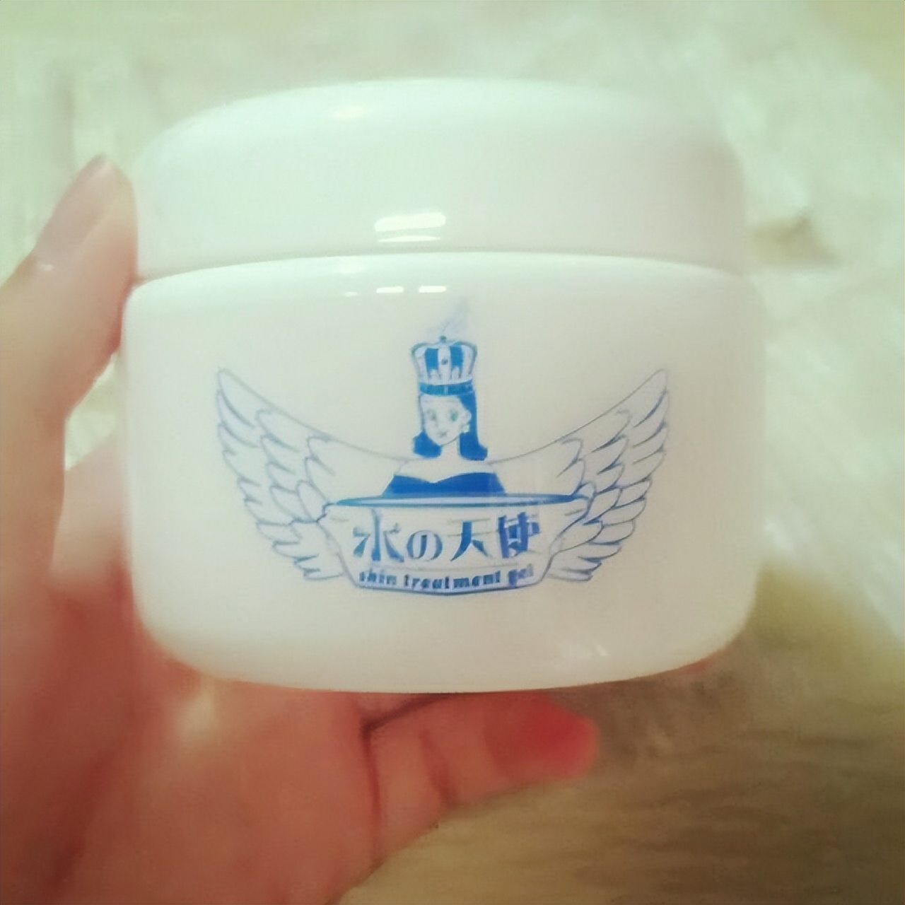 保湿补水美白面霜推荐,补水保湿美白面霜推荐