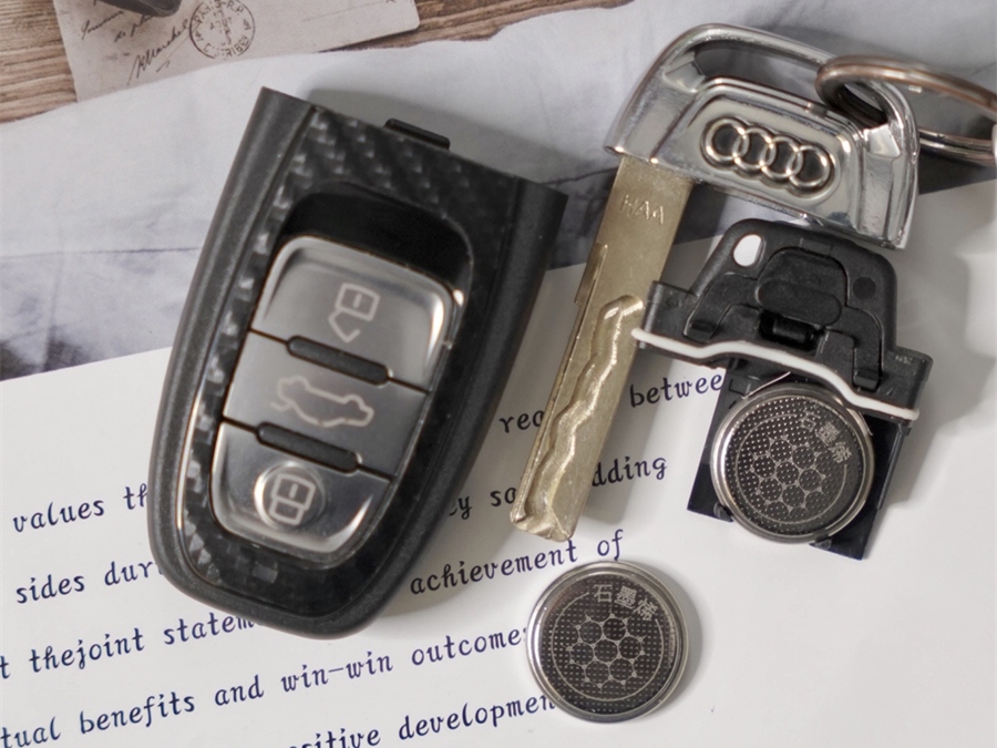 更换车钥匙电池需要到4s店吗,4s店能免费更换车钥匙电池吗