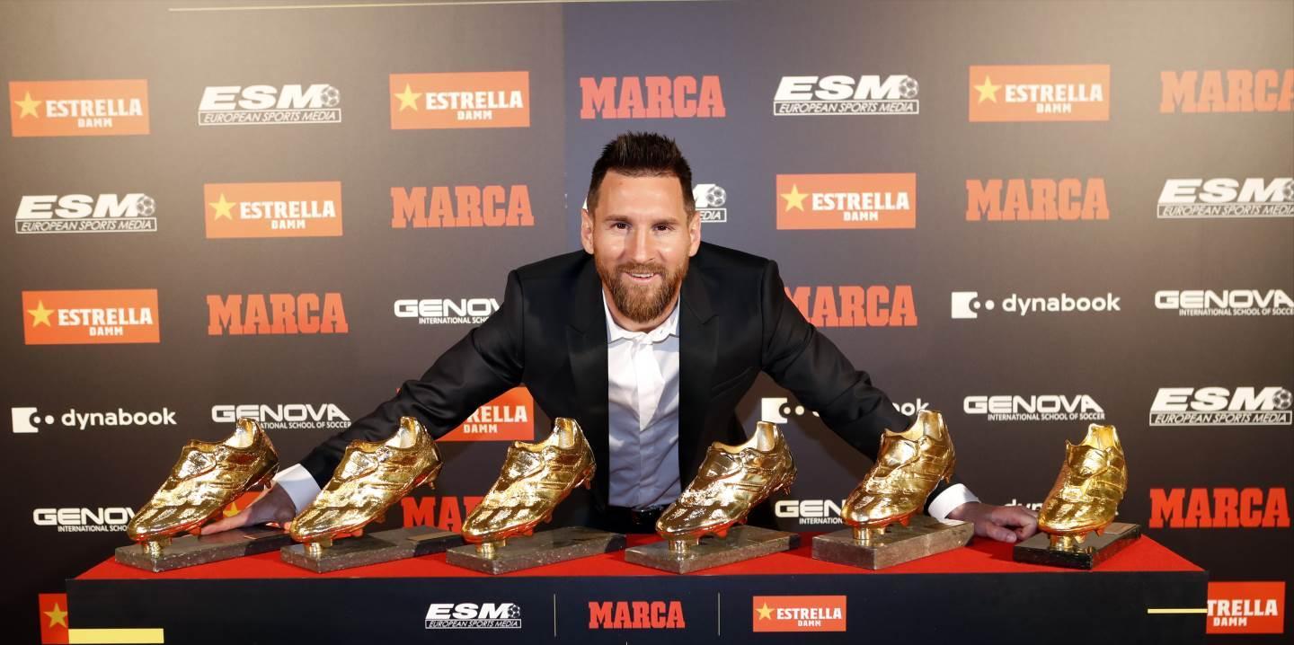 梅西来自阿根廷的足球传奇,为足球而生梅西作文