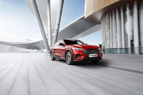 绂忕壒mach-e绾數閲庨┈,閲庨┈mustangmach-egt