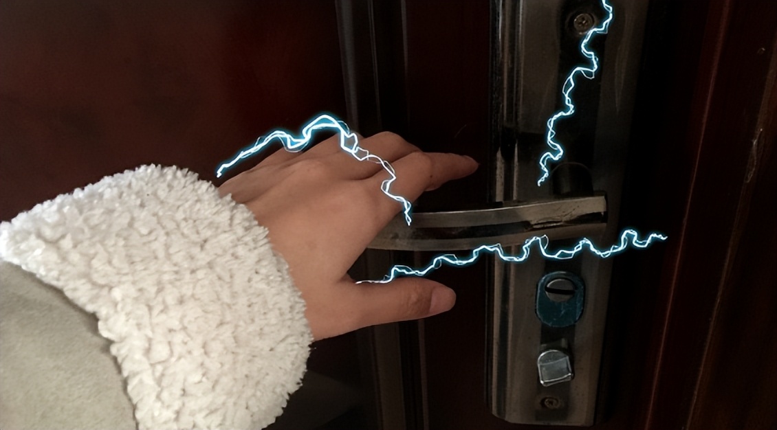 冷天衣服带有静电如何去除静电,织物静电消除