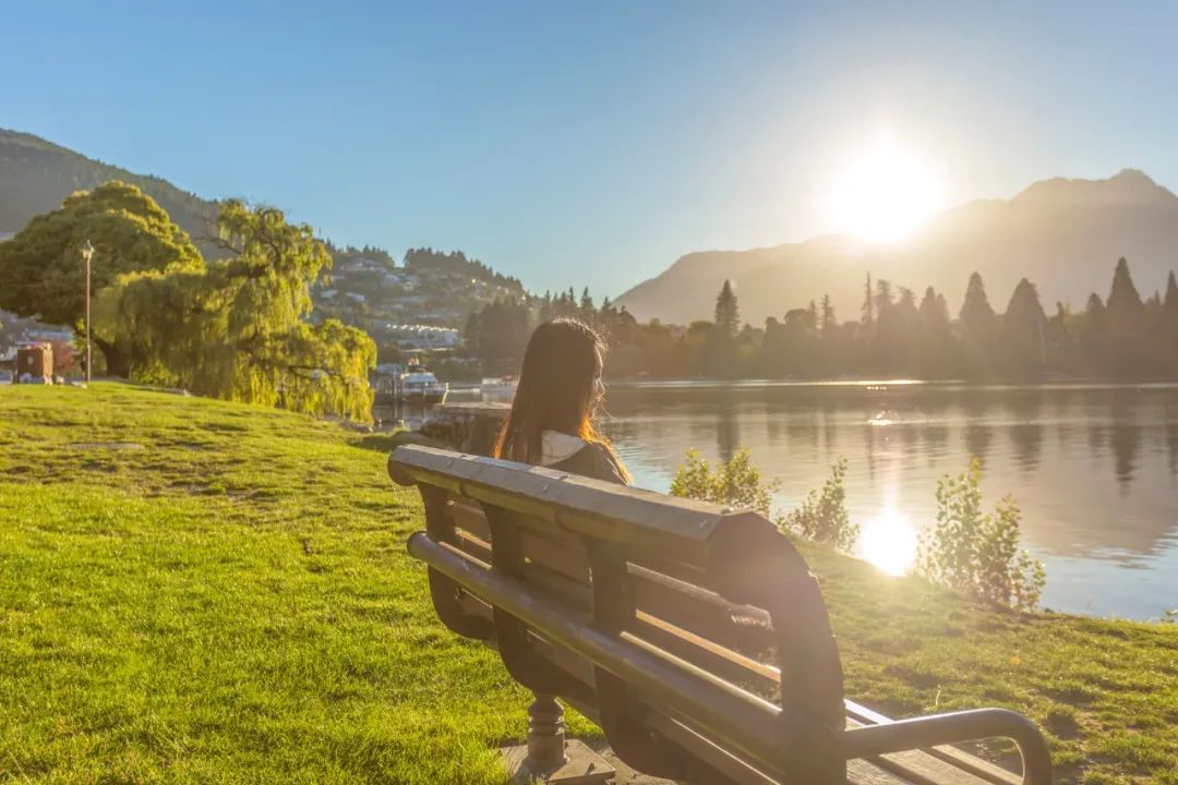 诗词正能量语录励志,十首励志诗词不负青春不负自己