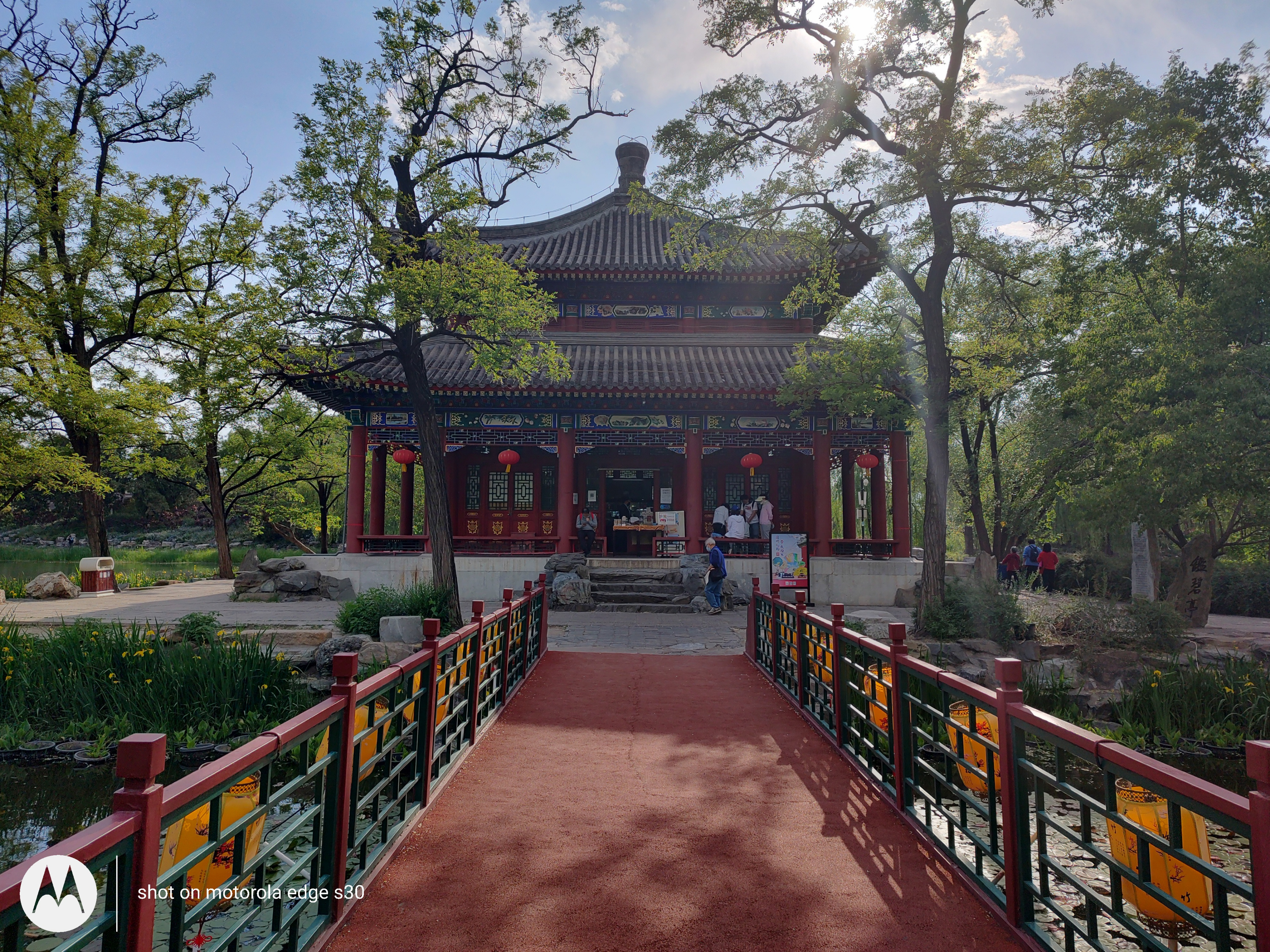 motoedges30手机,motoedges30值得入手吗