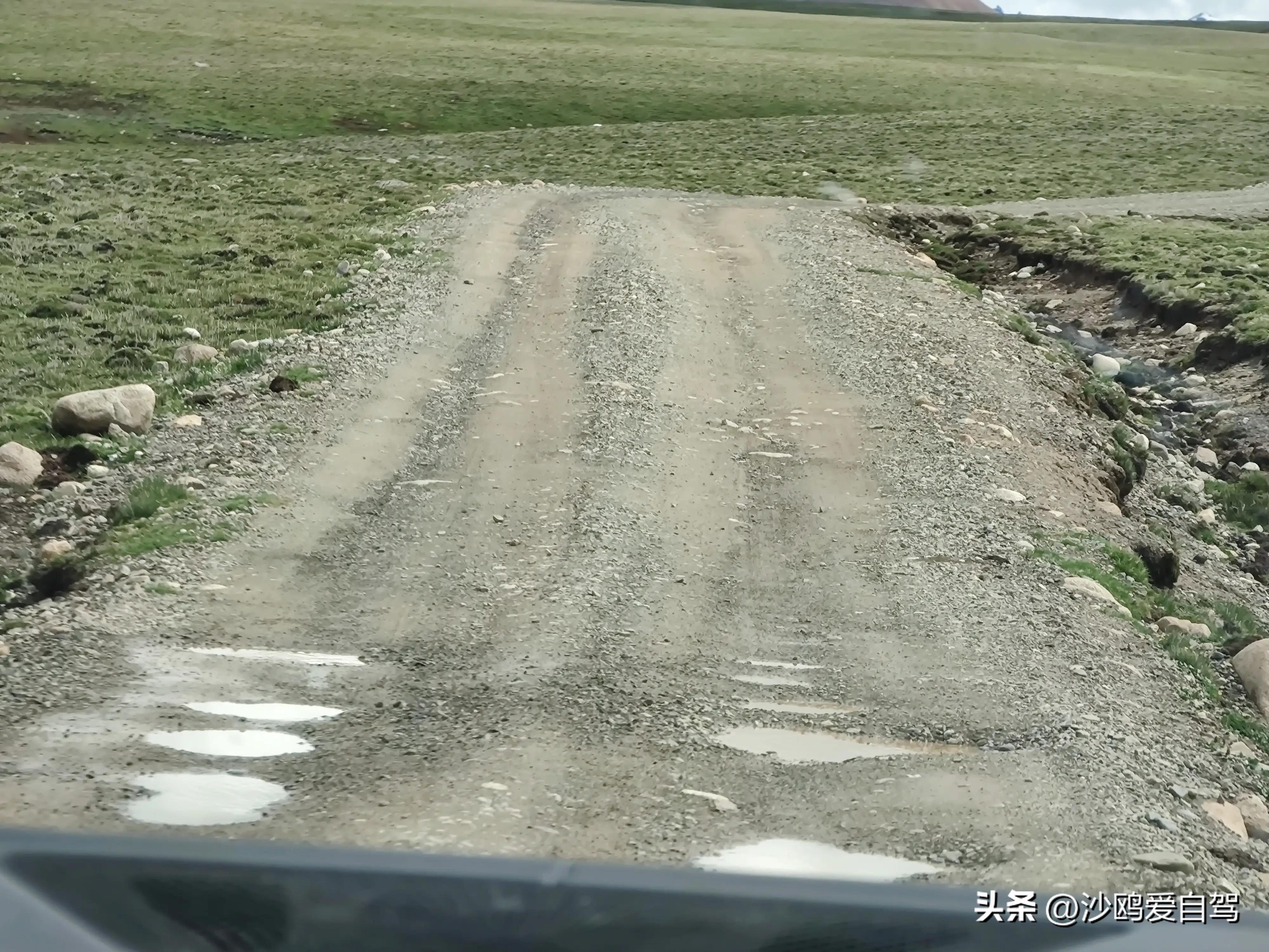 西藏自驾游三大圣湖,自驾西藏行摄之旅米堆冰川