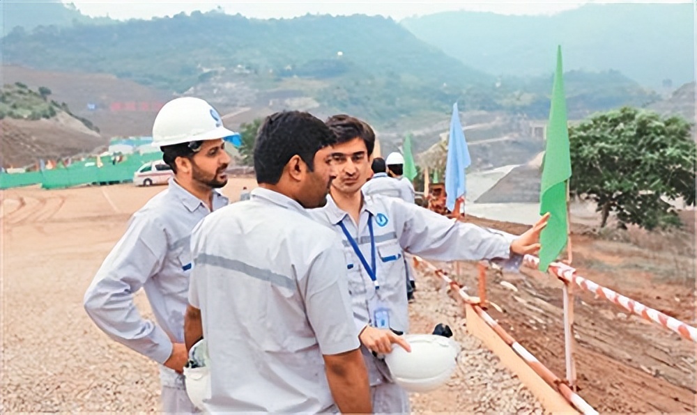 穆沙拉夫一路走好,穆沙拉夫之后的巴基斯坦总理