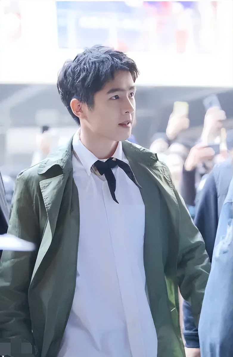 鍛ㄥ啲闆ㄨ鍑┈鎬濈函,鍛ㄥ啲闆ㄥ洖搴斿唴娑甸┈鎬濈函