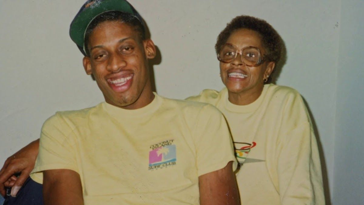 大虫丹尼斯罗德曼完整版,丹尼斯罗德曼为什么叫大虫