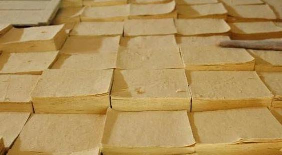 过去没有卫生巾女人来月经怎么办,以前没有卫生巾怎么用