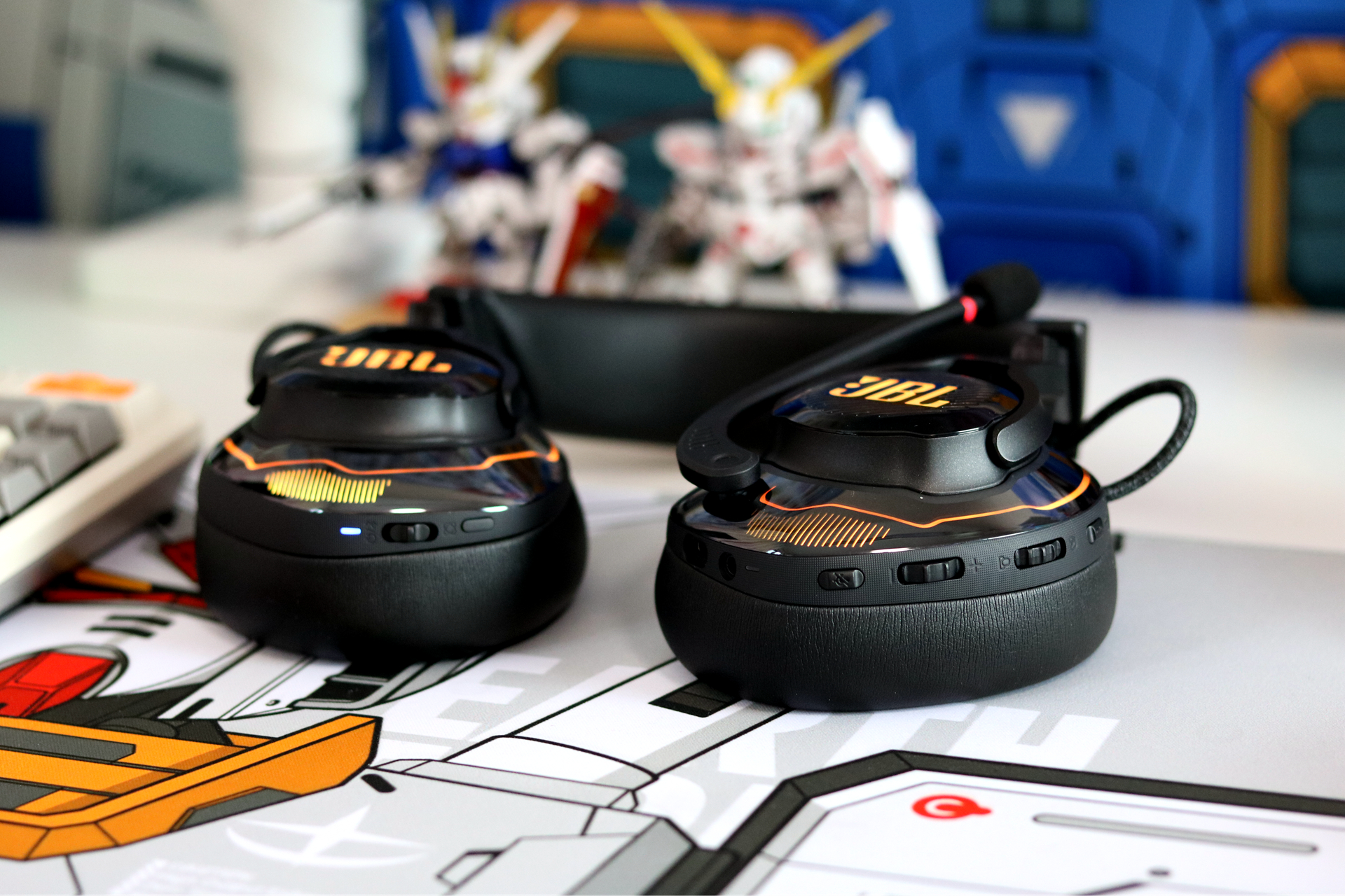 2000块钱买个蓝牙音箱值吗,专业人士jbl头戴式耳机推荐