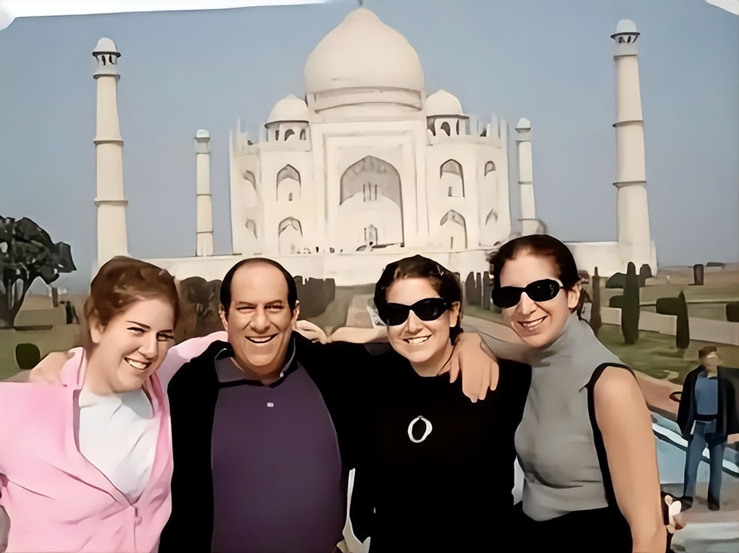 小伙花25万买一张无限制机票,男子花25万买一张无限次机票