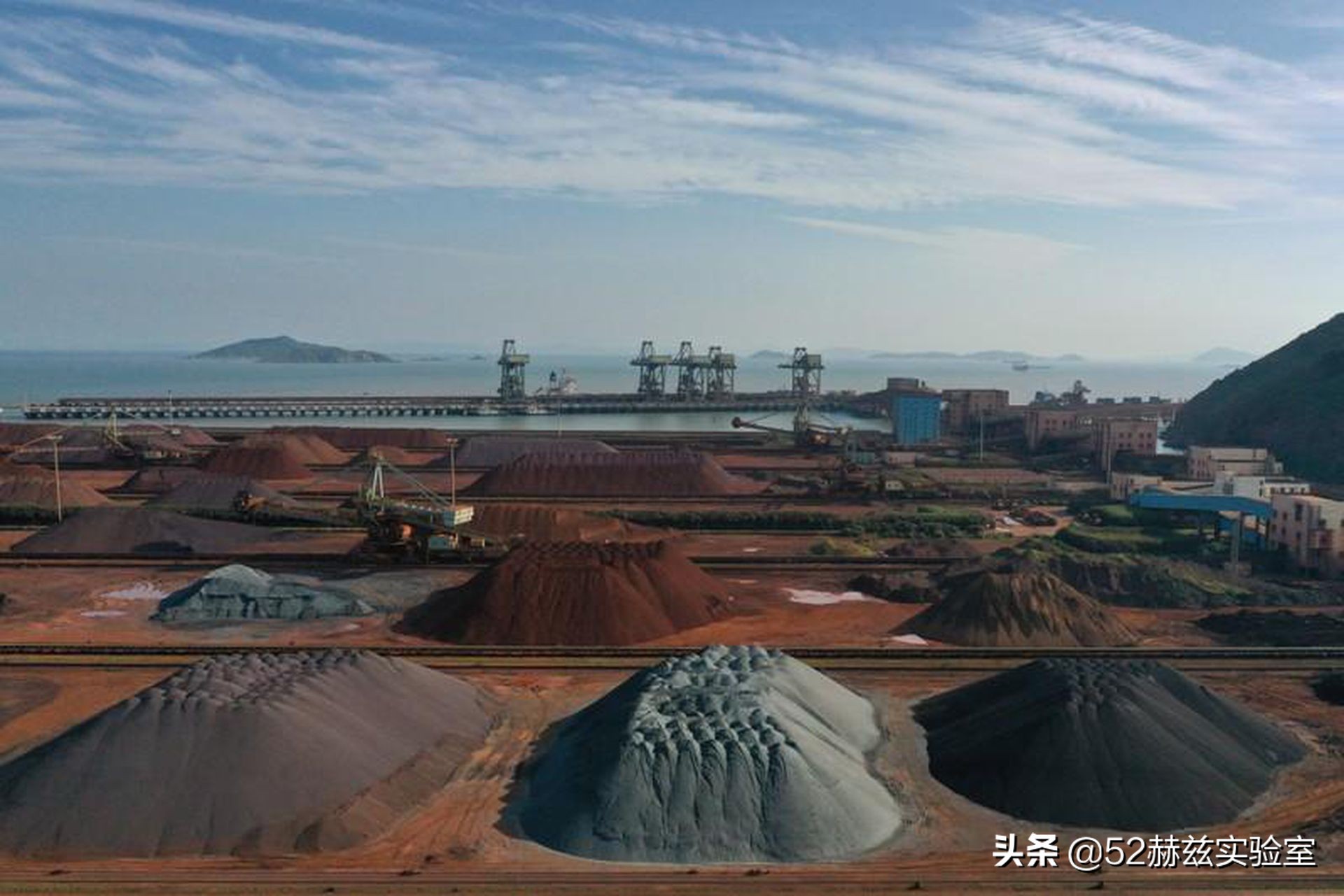 蒙古国矿产那么丰富，中国为何不采购，却大老远买澳大利亚的？